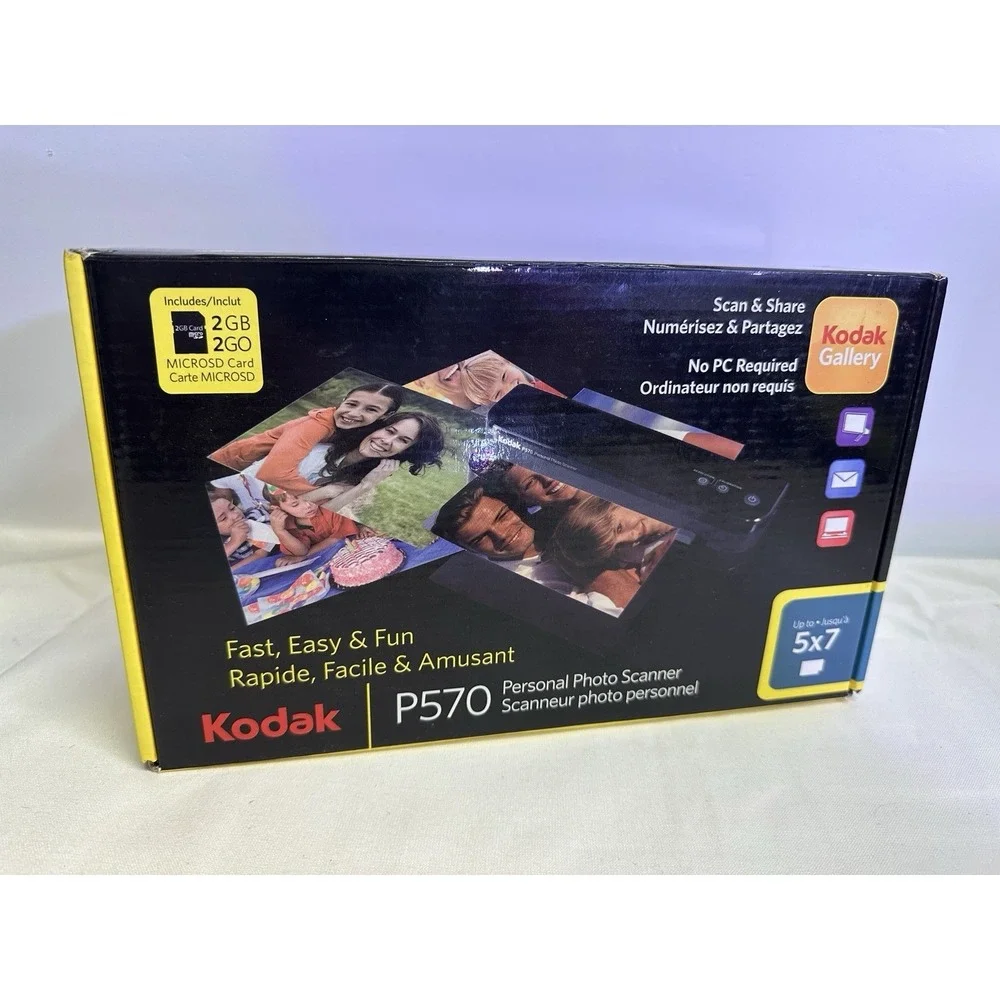 Kodak P570 Handheld Personal Photo Scanner New In Box